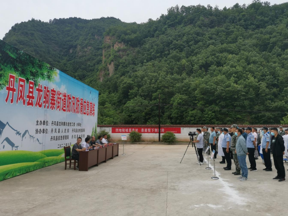 5f102fd15021a6f49d38100df403013a.png 綜合地質(zhì)大隊(duì)新聞稿件審批表2022--184217.png